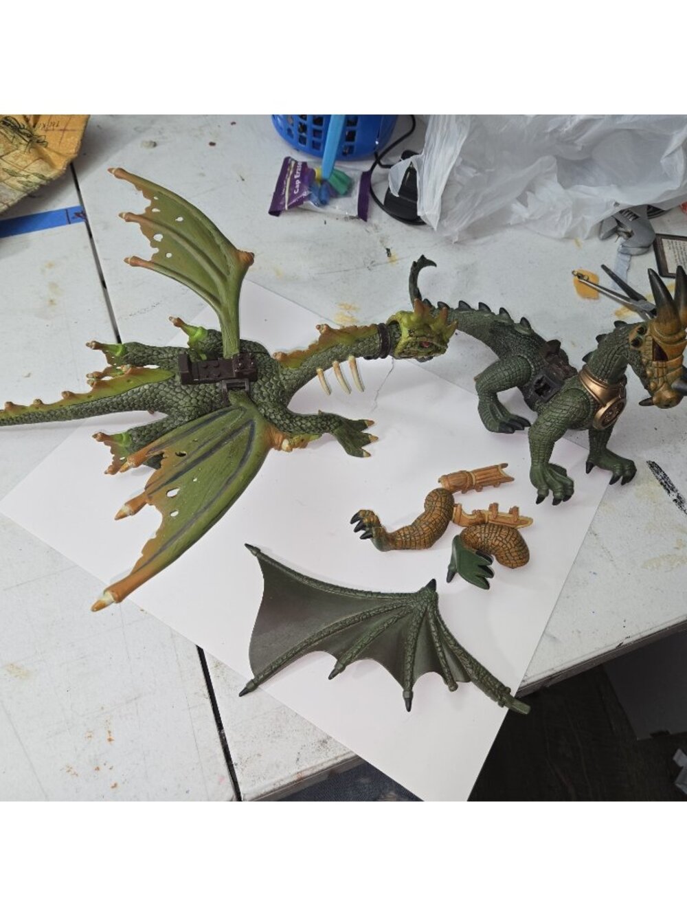 Mega Bloks Krystal Wars Cliff Large Green Dragon & Small Green Dragon See Descri